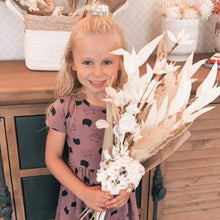 Load image into Gallery viewer, Isla