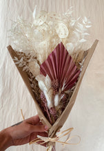 Load image into Gallery viewer, Lottie