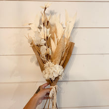 Load image into Gallery viewer, Isla